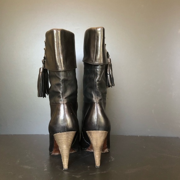Coach Legra Black Soft Leather Heeled Ankle Boots Size 7.5 Tassel Wooden Heel - Picture 4 of 10